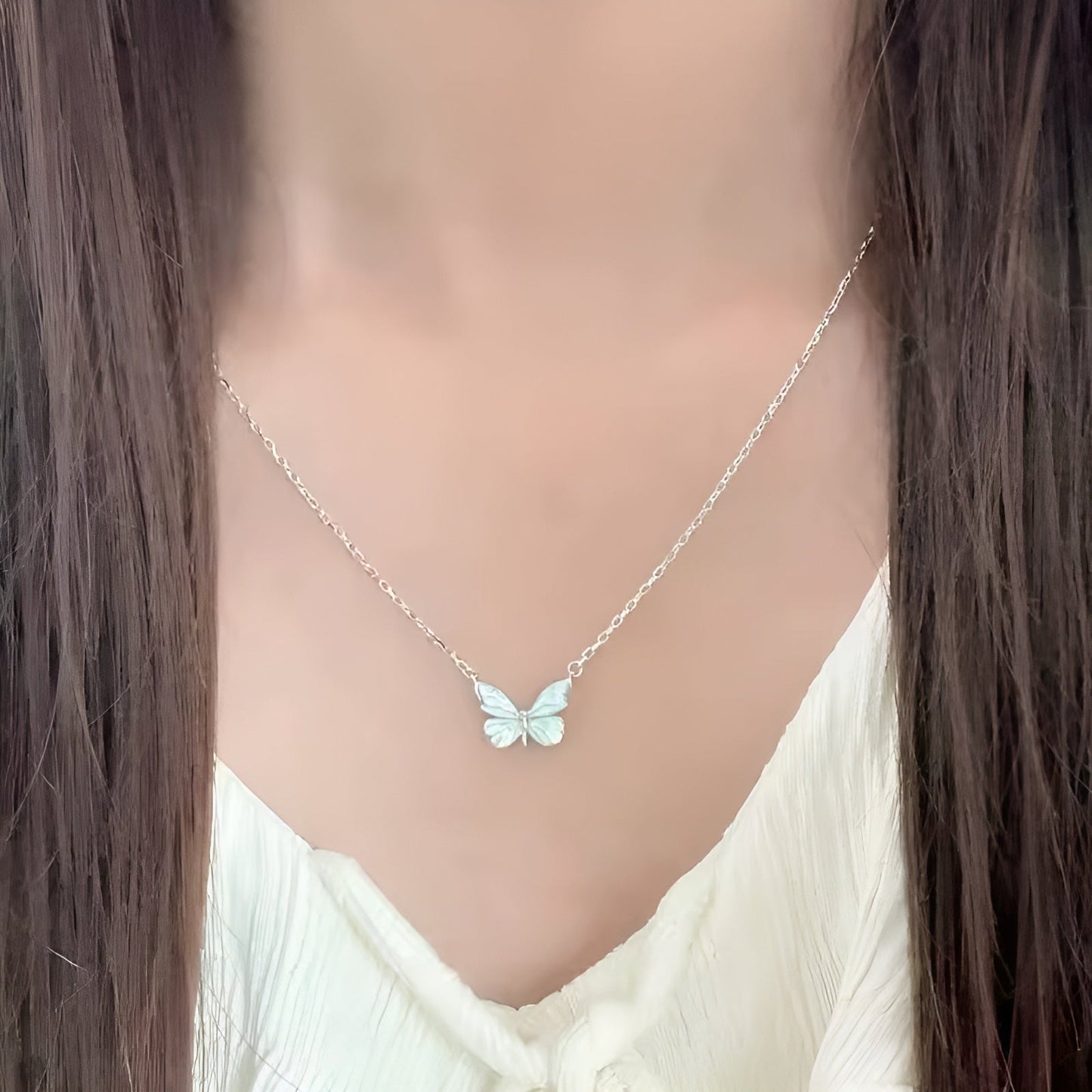 CapeGlow® Lulama – Glow Butterfly Necklace Capeglow