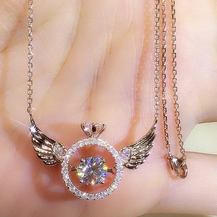 CapeGlow® Serapha – Elegant Angel Wings Necklace Capeglow