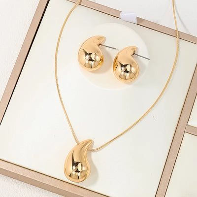 CapeGlow® Zola – Waterdrop Pendant Necklace & Earrings Set