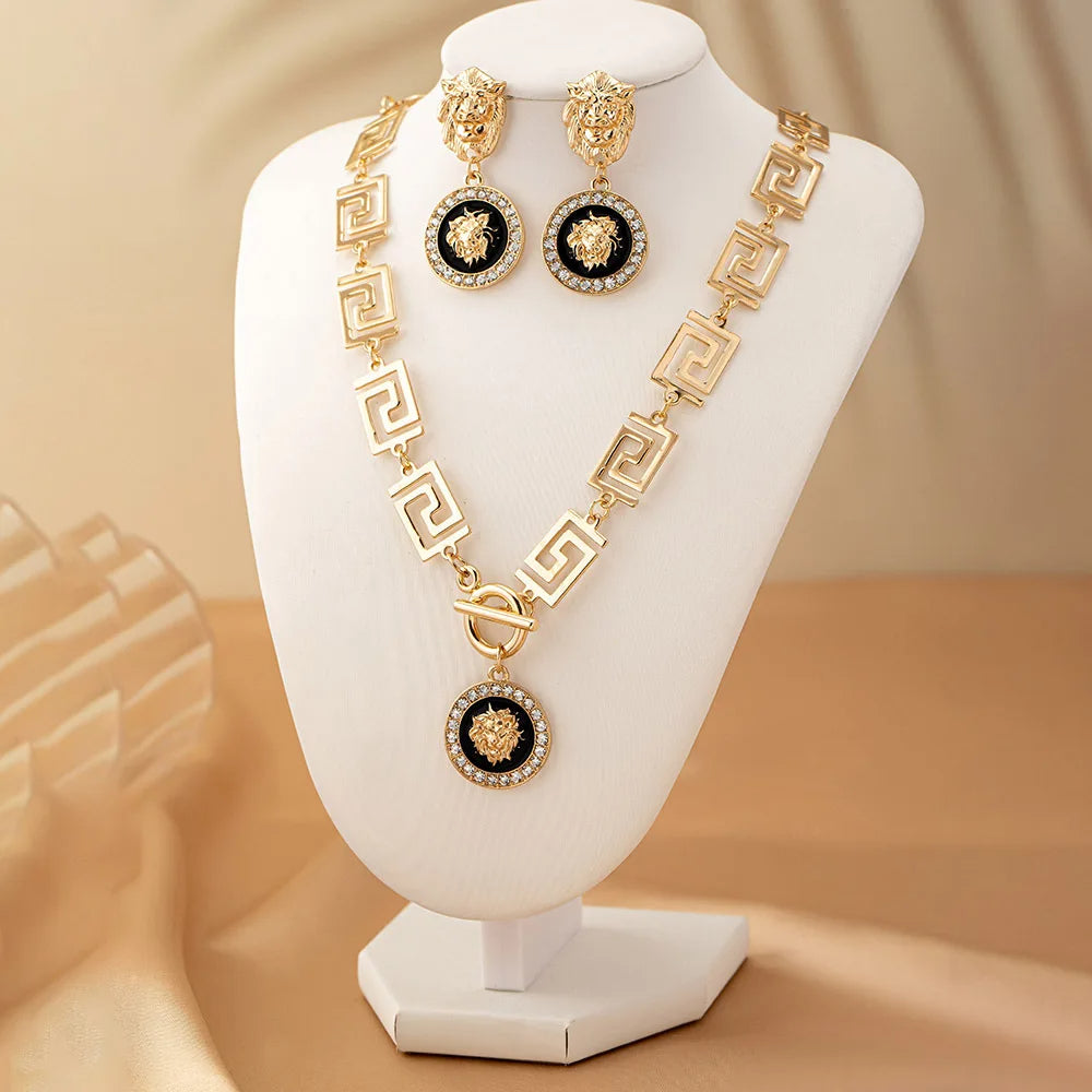 CapeGlow® Naledi Nandi – Pearl & Lion Emblem Power Set