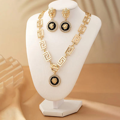 CapeGlow® Naledi Nandi – Pearl & Lion Emblem Power Set