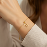 Elegant Gold Personalized Letter Bracelet - Minimalist Initials Jewelry