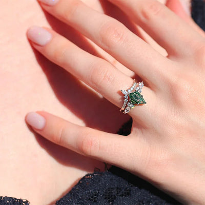 CapeGlow® Lulama – Moss Agate Crown Ring Set💚