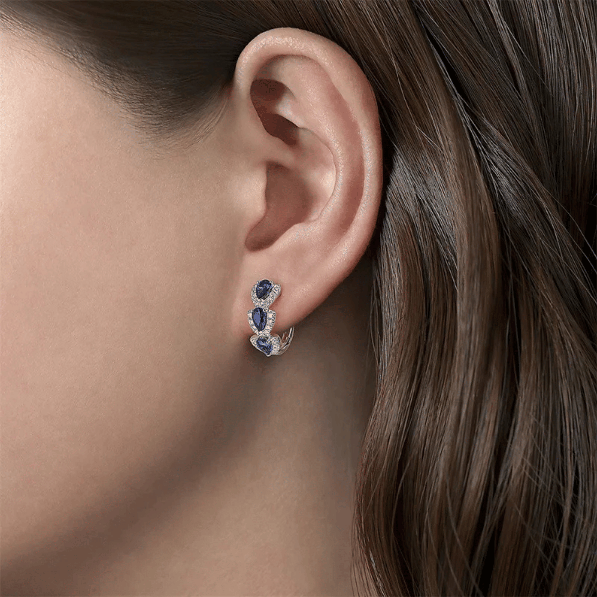 CapeGlow® Zola – Crystal Bloom Hoop Earrings