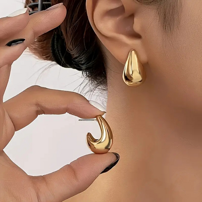 CapeGlow® Lelo – Sculpted Teardrop Resin Earrings