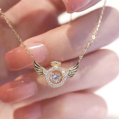 CapeGlow® Serapha – Elegant Angel Wings Necklace Capeglow