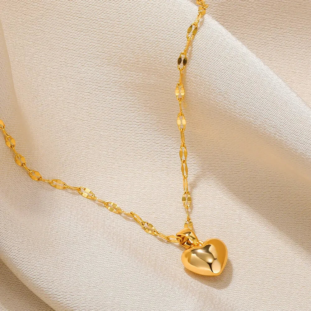 CapeGlow® Naledi Lulama – Sculpted Heart Pendant Necklace Capeglow