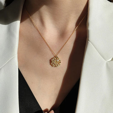 CapeGlow® Lerato – Iconic Clover Necklace Celebrate Love, Luck, and Individuality Capeglow