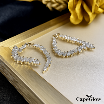 CapeGlow® Amara – Elegant Heart-Shaped Grace Earrings