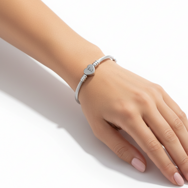 Personalized Stainless Steel "Heart" Initial Bracelet - Elegant & Timeless Gift