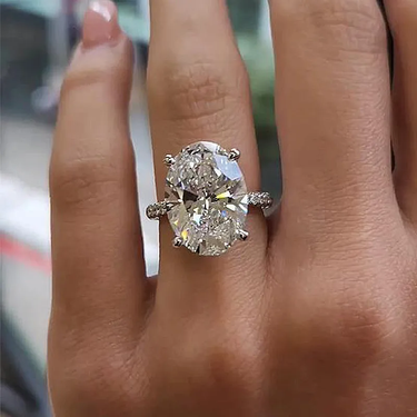 8.0 Carat Louily Exclusive Oval Cut Simulated Diamond Engagement Ring