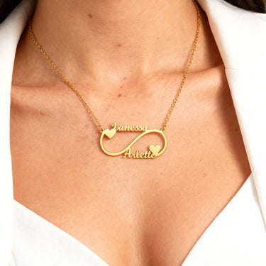 Elegant "Infinity" Name Necklace: Symbol of Eternal Love and Unbreakable Bonds