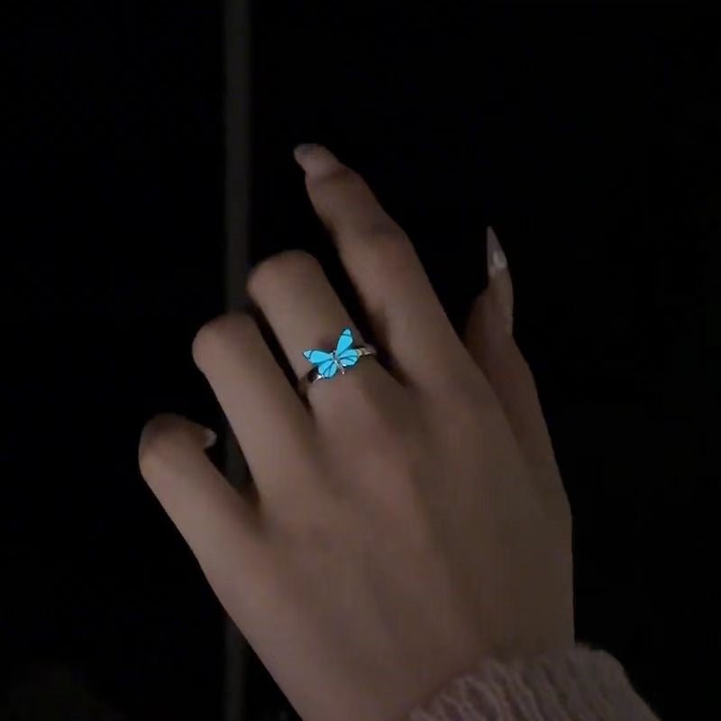 CapeGlow® Lulama – Glow Butterfly Necklace Capeglow