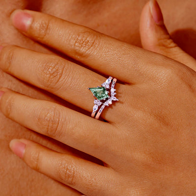 CapeGlow® Lulama – Moss Agate Crown Ring Set💚