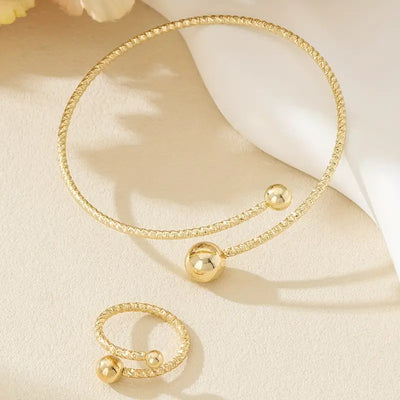 CapeGlow® Tumi – European & American Twisted Bangle & Ring Set