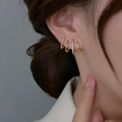 CapeGlow® Amara – S925 Multi-Claw Illusion Earrings