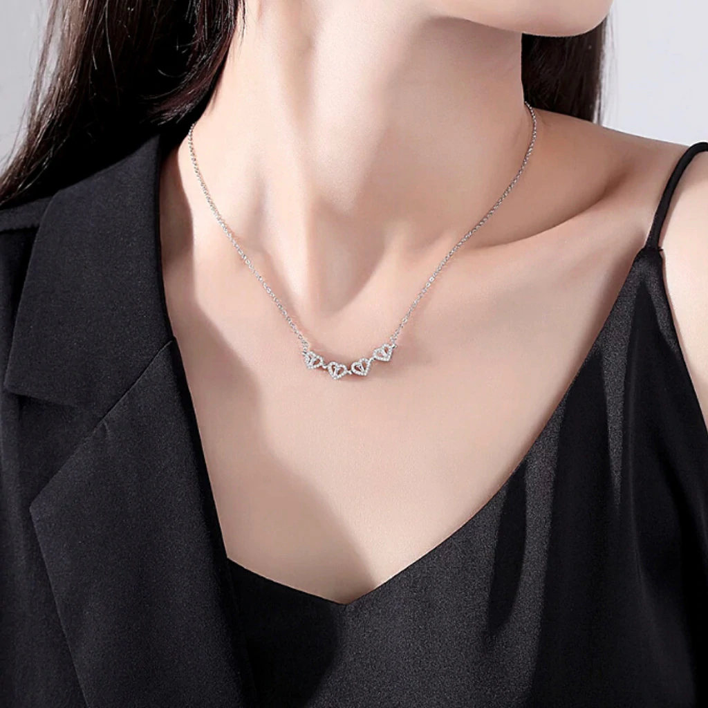 CapeGlow® Lerato – Iconic Clover Necklace Celebrate Love, Luck, and Individuality