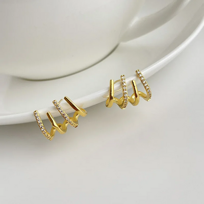 CapeGlow® Amara – S925 Multi-Claw Illusion Earrings