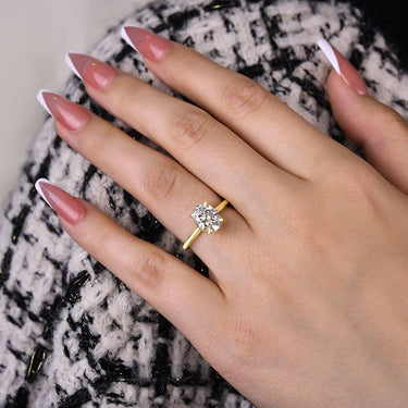 Louily Sparkle Oval Cut Engagement Ring In Sterling Silver